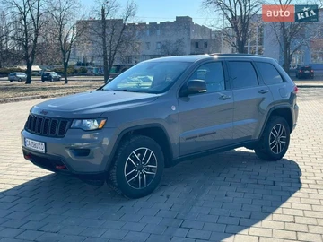 Авто Jeep Grand Cherokee 2019 № 8624190