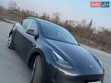 Авто Tesla Model Y 2024 № 8624212