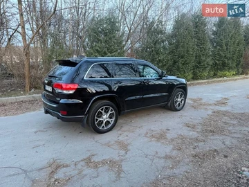 Авто Jeep Grand Cherokee 2018 № 8624480