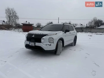 Авто Mitsubishi Outlander 2022 № 8624482