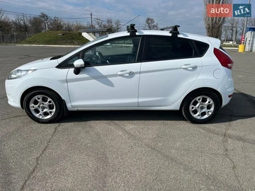 Авто Ford Fiesta 2011 № 8625038