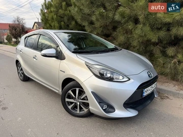 Авто Toyota Aqua 2018 № 8625181