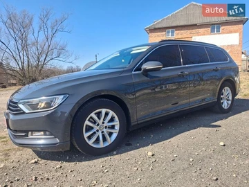 Авто Volkswagen Passat 2016 № 8625193