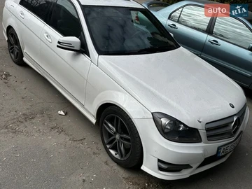 Авто Mercedes C-Class 2013 № 8625437