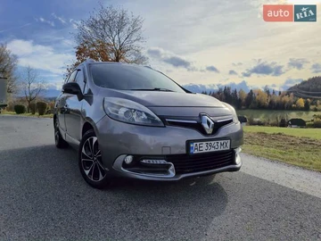 Авто Renault Grand Scenic 2015 № 8625438