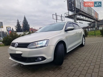 Авто Volkswagen Jetta 2011 № 8625439