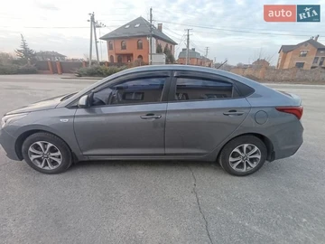 Авто Hyundai Accent 2017 № 8625458