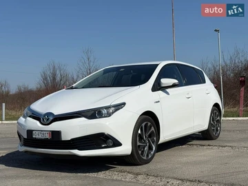Авто Toyota Auris 2016 № 8625492