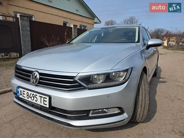 Авто Volkswagen Passat 2016 № 8625660