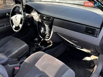 Авто Chevrolet Lacetti 2004 № 8625750