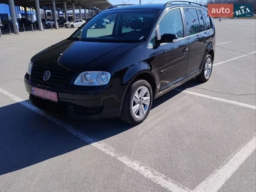 Авто Volkswagen Touran 2005 № 8625940