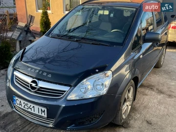 Авто Opel Zafira 2009 № 8625941