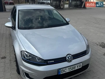 Авто Volkswagen E-Golf 2014 № 8625968