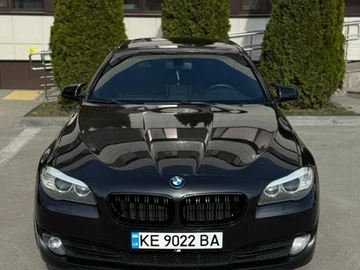 Авто BMW 5 Series 2013 № 8626071
