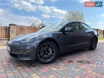 Авто Tesla Model 3 2021 № 8626090