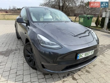 Авто Tesla Model Y 2024 № 8626136