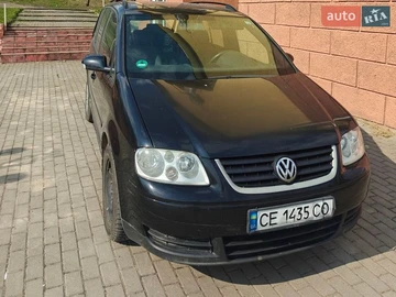 Авто Volkswagen Touran 2006 № 8626239
