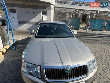 Авто Skoda Superb 2006 № 8626429