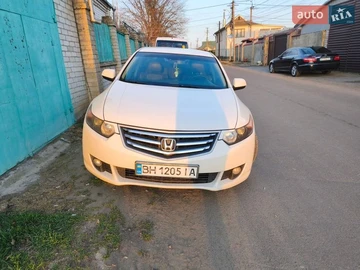 Авто Honda Accord 2010 № 8626479