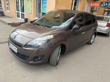 Авто Renault Grand Scenic 2011 № 8626487