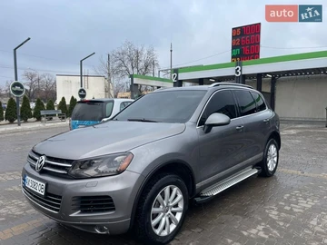 Авто Volkswagen Touareg 2010 № 8626530