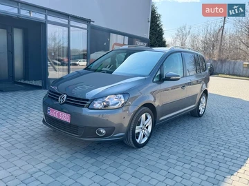 Авто Volkswagen Touran 2014 № 8626541