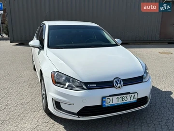Авто Volkswagen E-Golf 2016 № 8626543