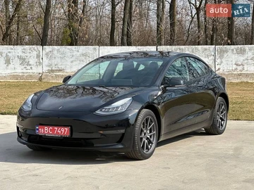 Авто Tesla Model 3 2019 № 8626691