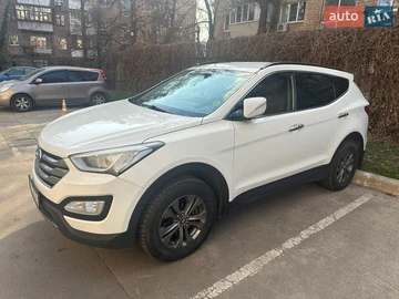 Авто Hyundai Santa Fe 2013 № 8626701