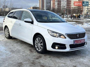 Авто Peugeot 308 2020 № 8626704