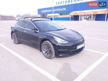 Авто Tesla Model 3 2018 № 8626715