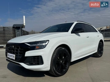 Авто Audi Q8 2018 № 8626772