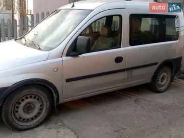 Авто Opel Combo 2005 № 8626827