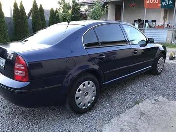 Авто Skoda Superb 2002 № 8626838