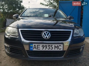 Авто Volkswagen Passat 2006 № 8626894