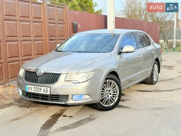 Авто Skoda Superb 2009 № 8626898