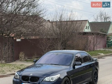 Авто BMW 5 Series 2004 № 8627140