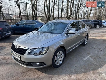 Авто Skoda Superb 2015 № 8627165
