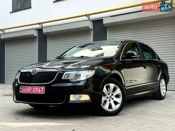 Авто Skoda Superb 2012 № 8627166