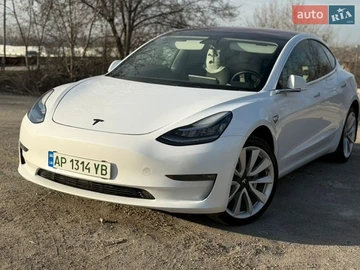 Авто Tesla Model 3 2018 № 8627241