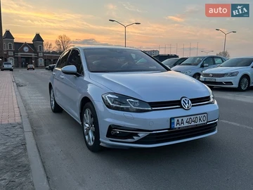 Авто Volkswagen Golf 2017 № 8627269