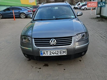 Авто Volkswagen Passat 2004 № 8627782