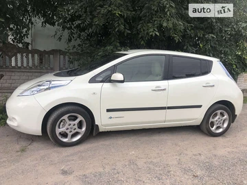 Авто Nissan Leaf 2012 № 8628019