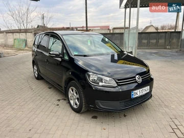 Авто Volkswagen Touran 2012 № 8628067