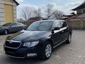 Авто Skoda Superb 2012 № 8628085