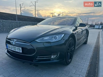 Авто Tesla Model S 2013 № 8628150