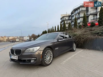 Авто BMW 7 Series 2013 № 8628341