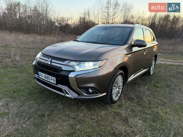 Авто Mitsubishi Outlander 2019 № 8628431
