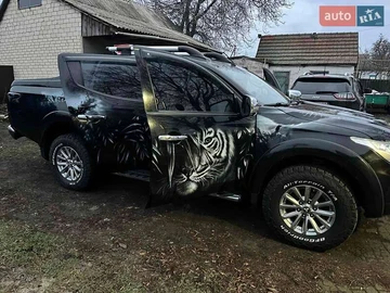 Авто Mitsubishi L 200 2016 № 8628538