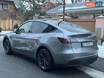 Авто Tesla Model Y 2024 № 8628569